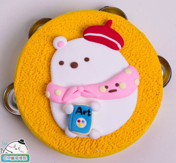 Light clay - corner creature white bear tambourine